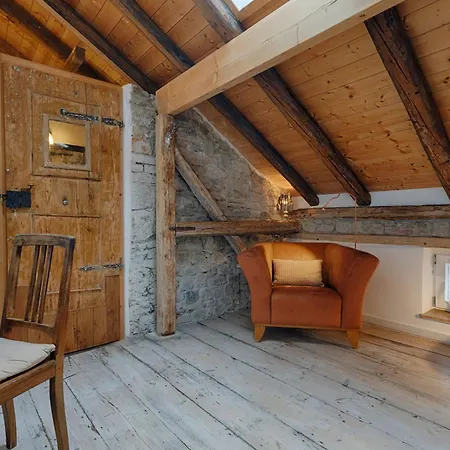 Hotel Weinhotel Oechsle & Brix 3*