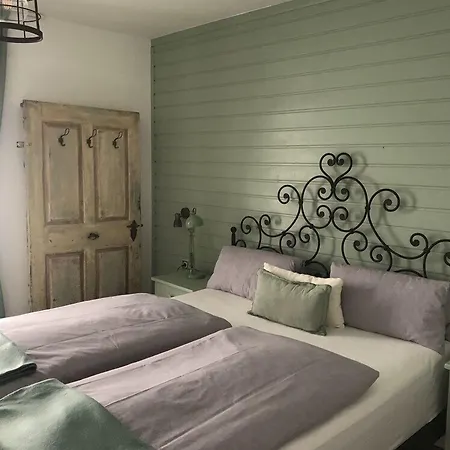 Hotel Weinhotel Oechsle&brix Sommerhausen